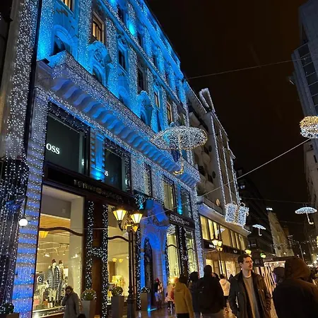 Center Hostal Budapest